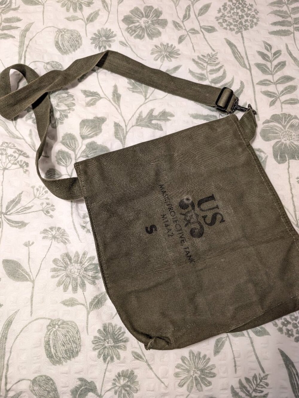 Army Surplus Mask Protective Tank Canvas Bag